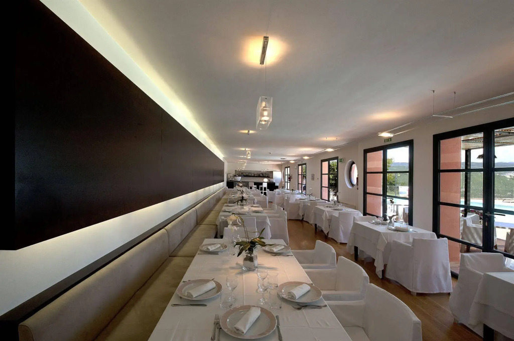 La Reggia Sporting Center Hotel