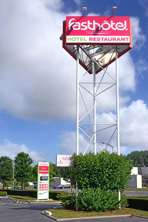 Brit Hotel Essentiel Reims Taissy
