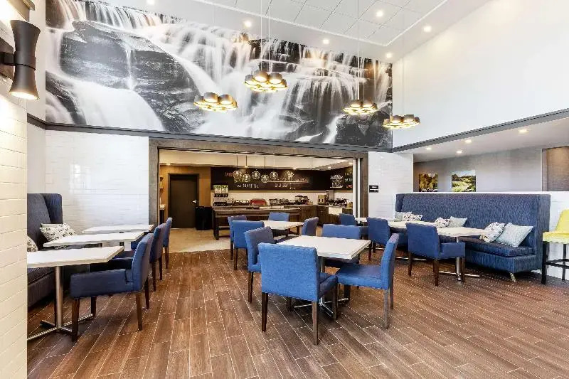 Hampton Inn & Suites by Hilton Québec - Beauport