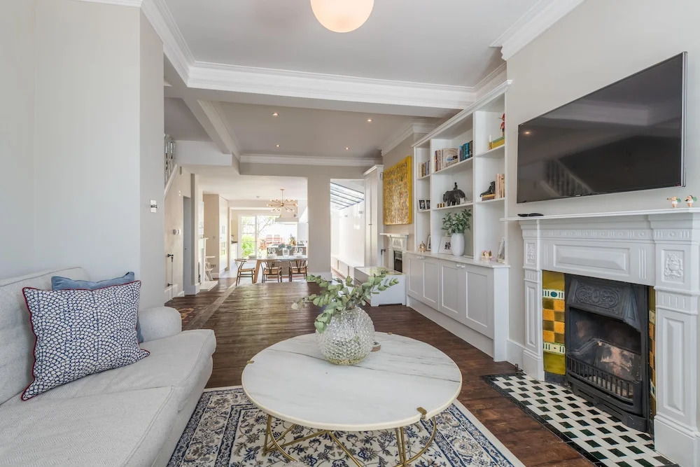 Lavish Nordic Styled Fulham Home by the Thames