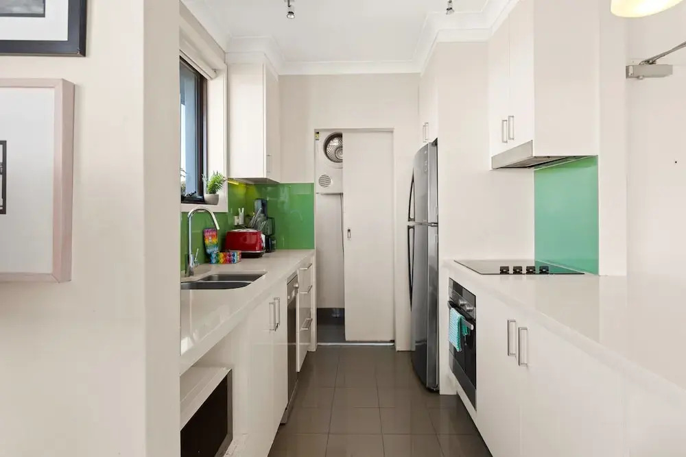 Pristine 2-bed With Expansive Beach Views