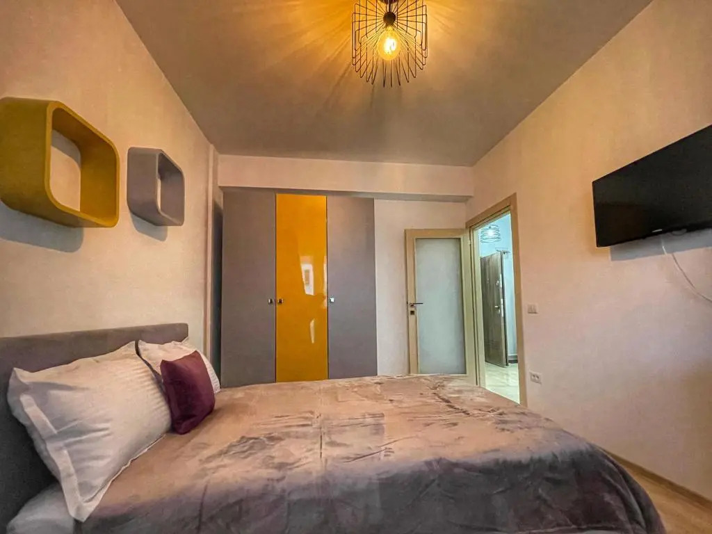 Luxury Q Residence Near Center