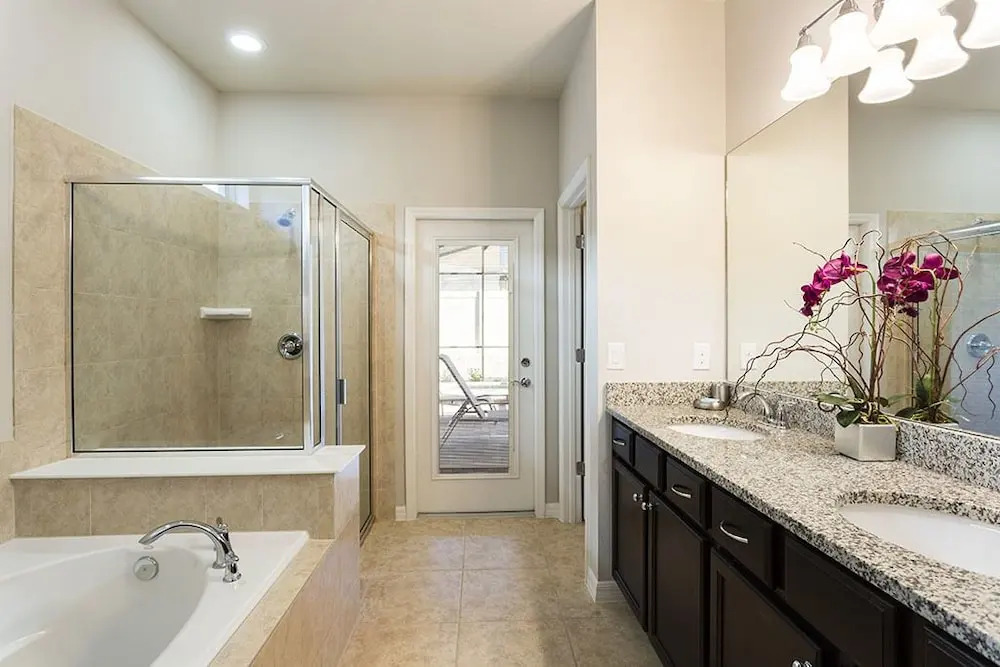 Windsor At Westside #7 - 8 Bed 6 Baths Villa