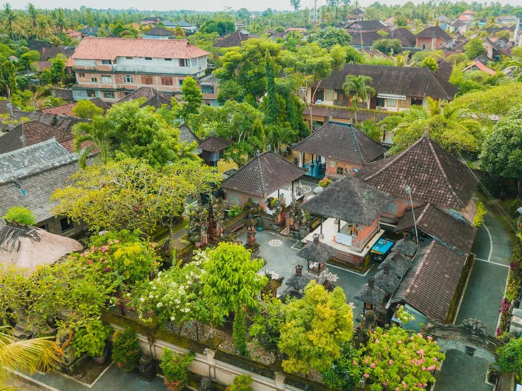 Tukad White House