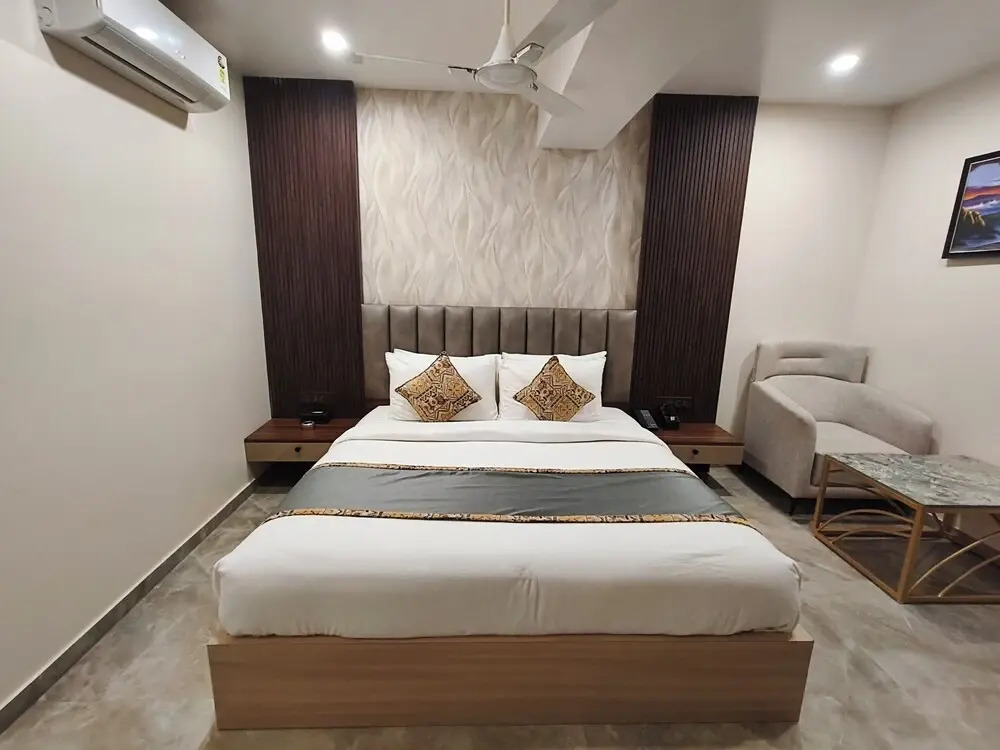 Light House Suites Hubballi
