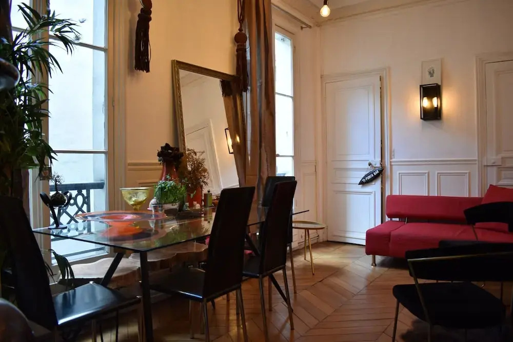 Charming 1 Bedroom Apartment in St Germain