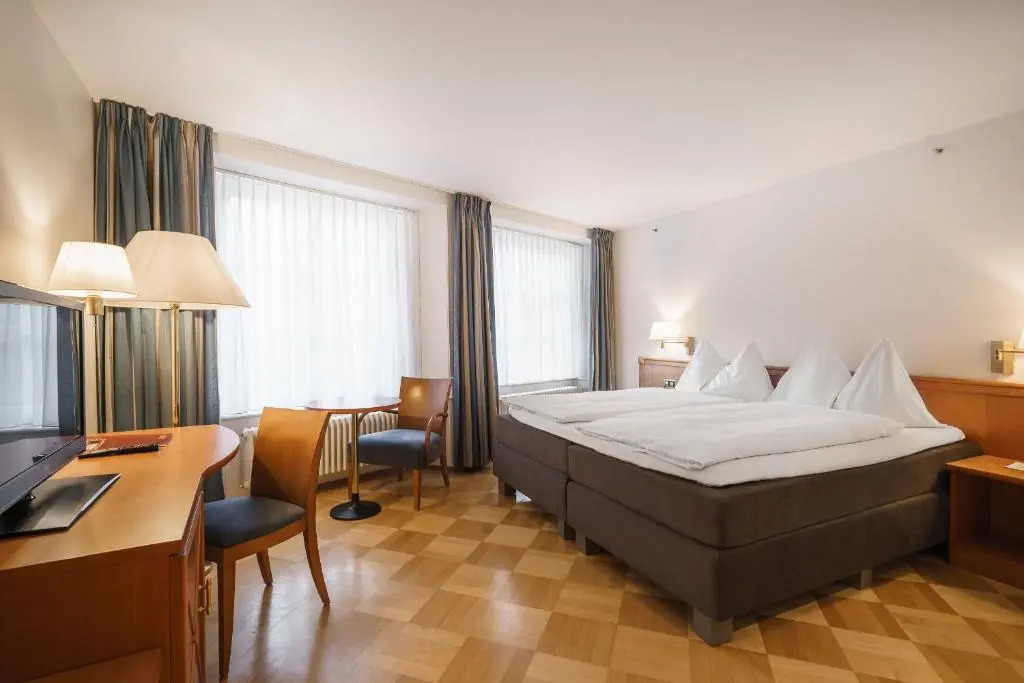 BLUME Baden Hotel & Restaurant