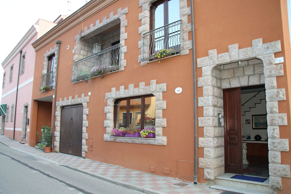B&B RosaViola