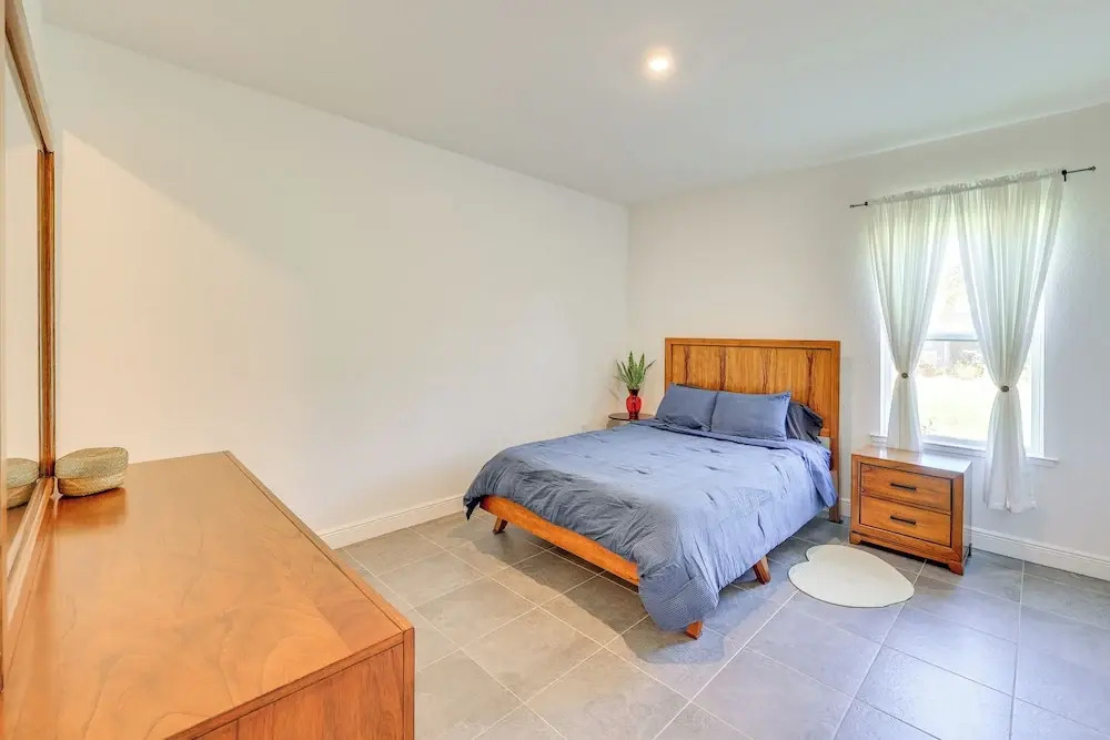 2 Mi to Golf! Punta Gorda Gem w/ Pet-friendly Yard