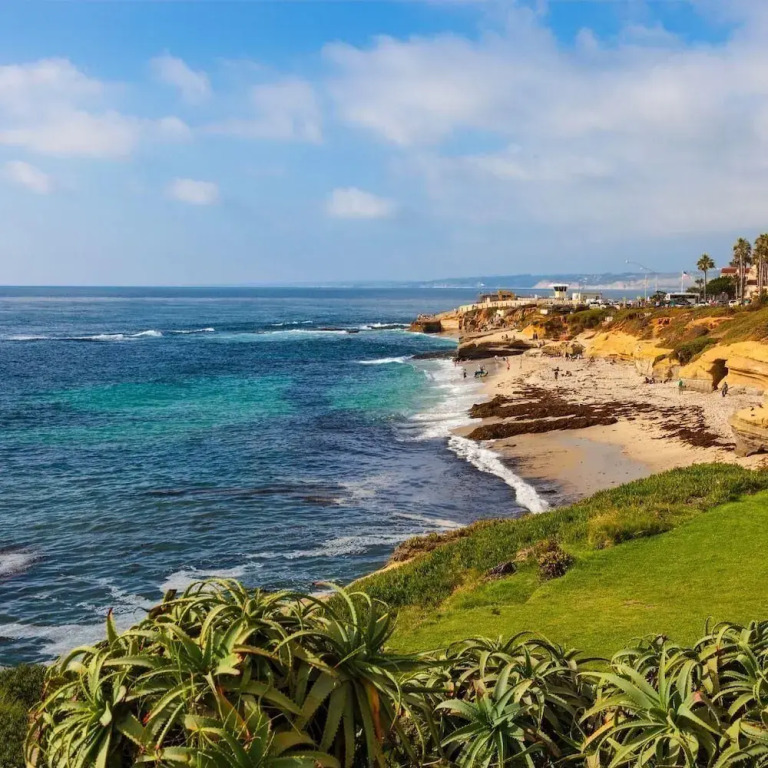 La Jolla Gem 3 Bedroom Condo