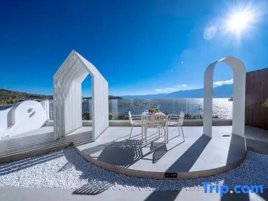 Xiaolu Chenke Island Neighbor Sea View Hotel (Erhai Branch)