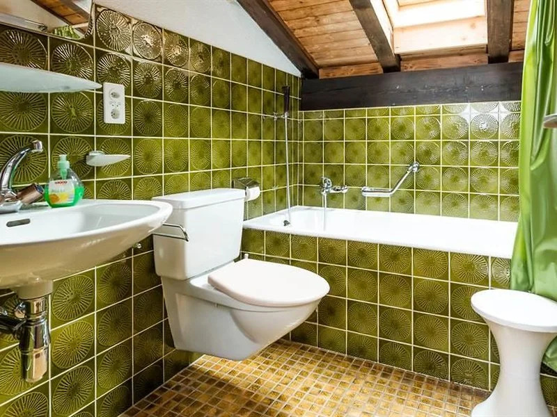 Atlas, Hotel