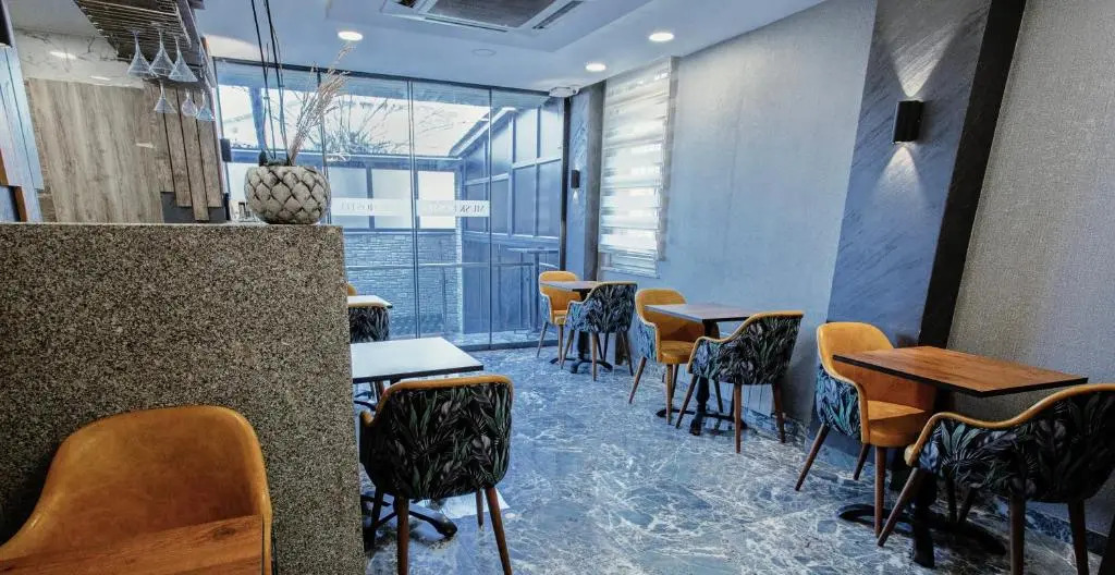 musk hostel