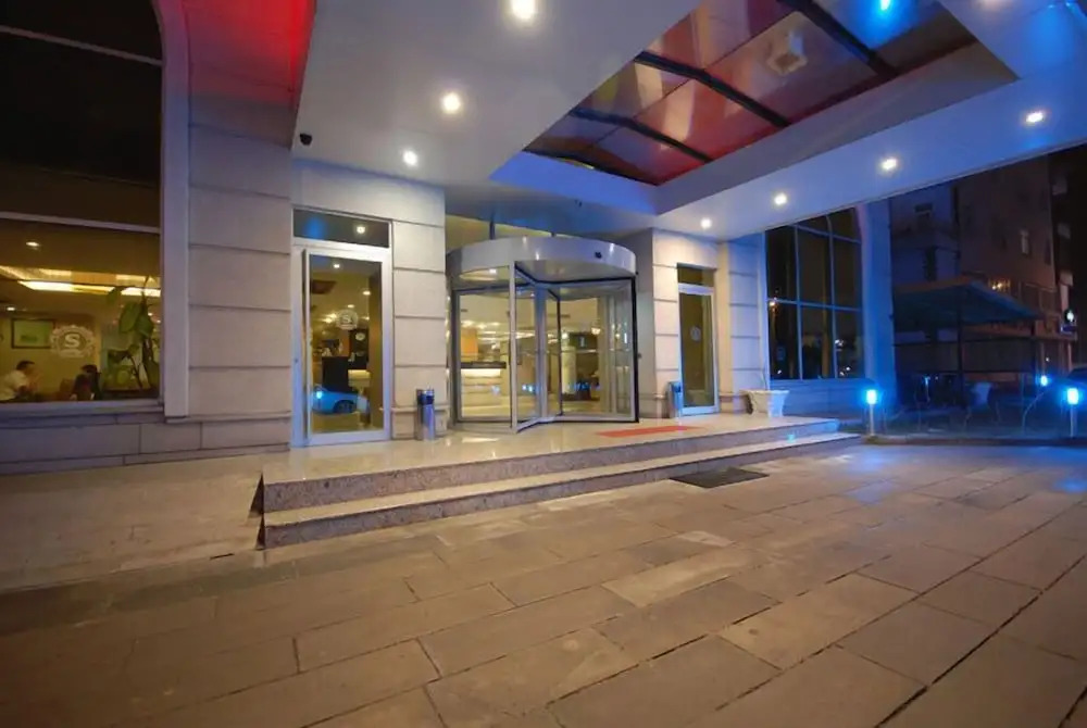 Serace Hotel
