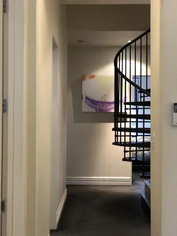 Bond Street Apartment Luxury 3-bedroom