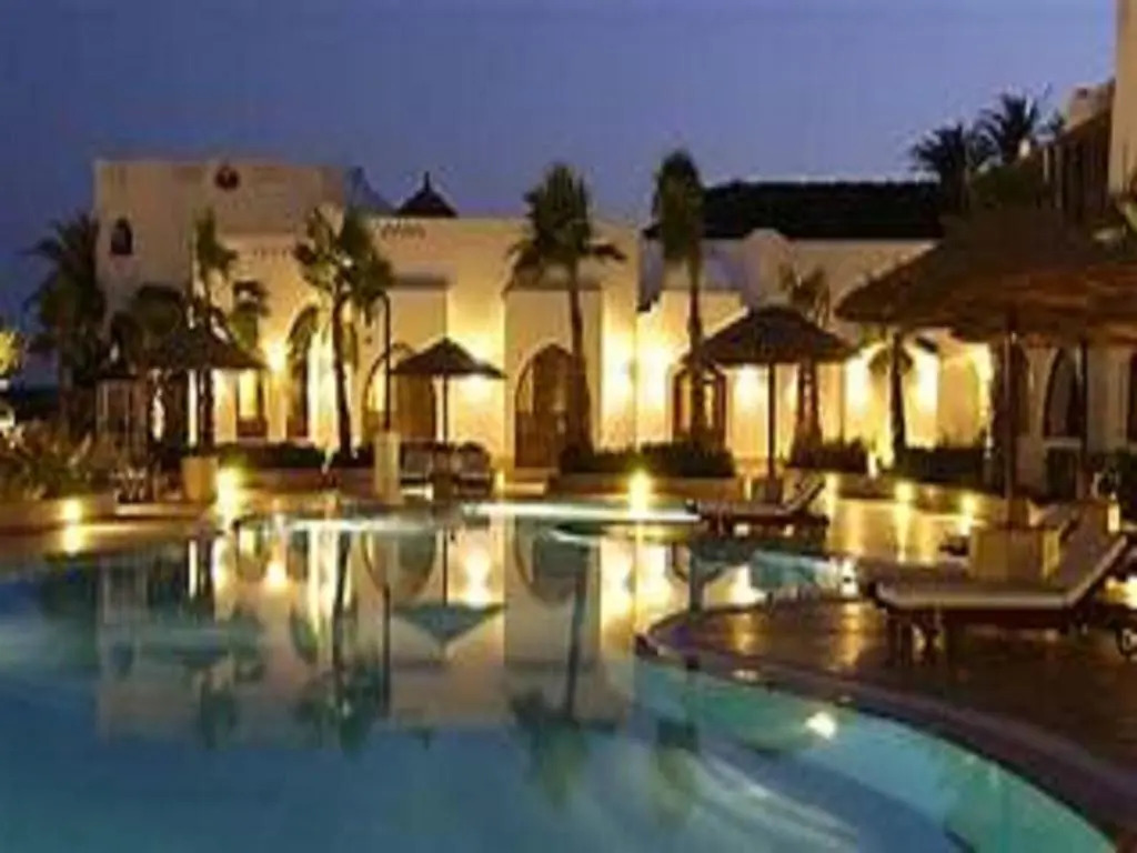 Coral Bay Prestige Apartment