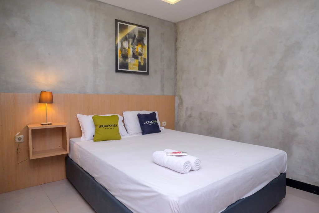 Urbanview Hotel Artamara Tegal