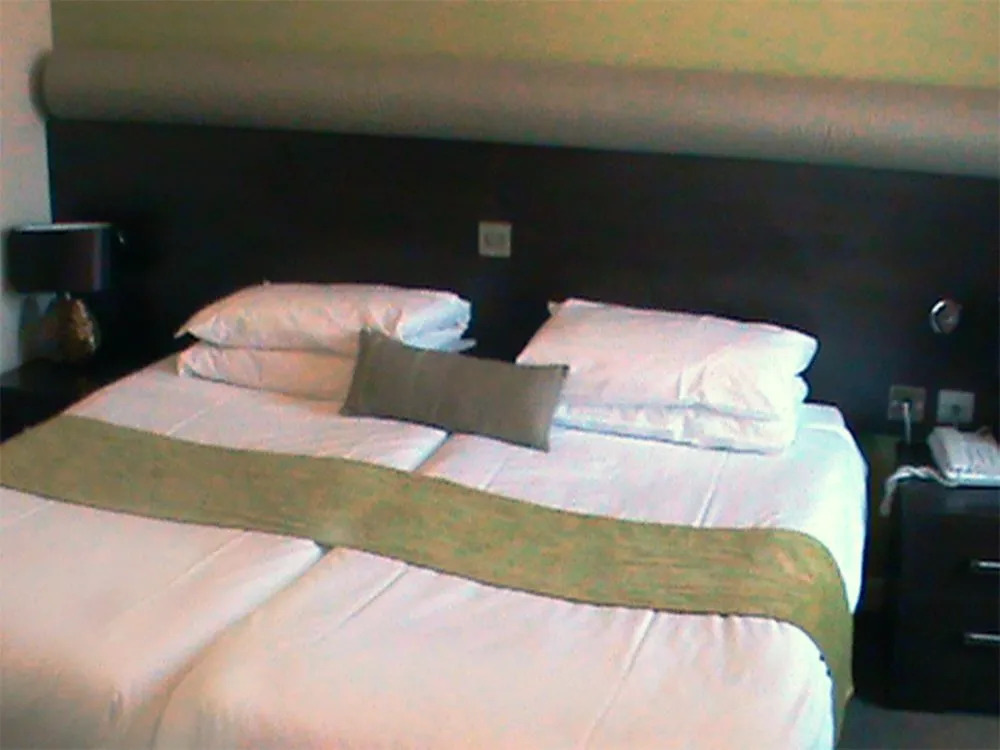 Number 10 Hotel