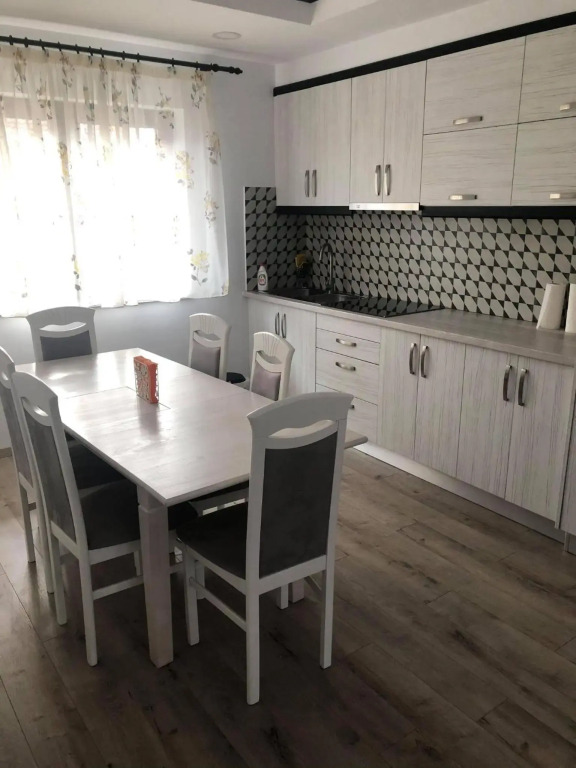 Holiday Luxury Villa with private Garden
