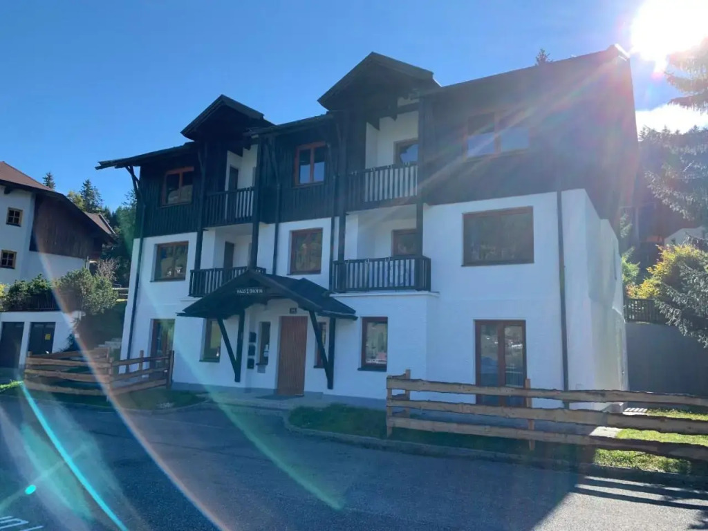 Mai-Brunn Alm Appartements, Maibrunnenweg 38