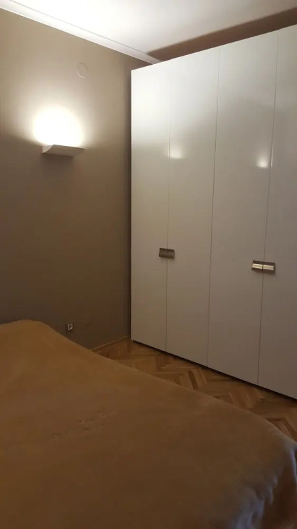 Pata Apartment