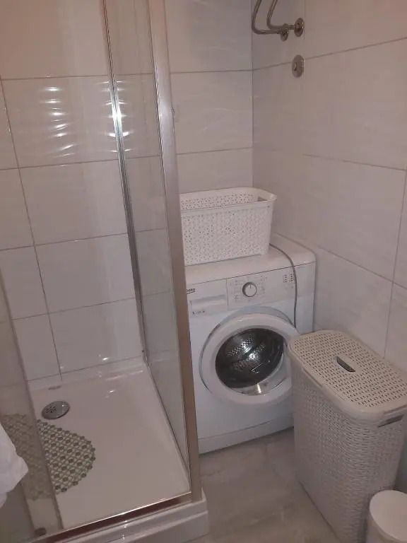 Apartment Ema