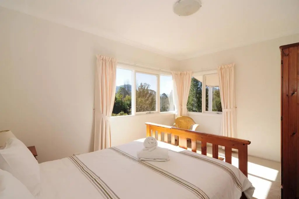 Bimbadeen - Comfortable country styled house!