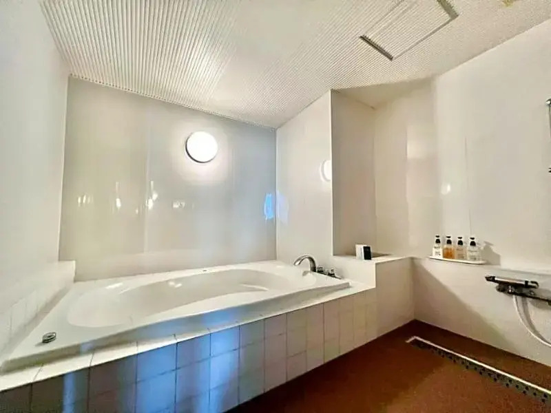 SKY Tower Sweet 4 Beppu, Resort Love Hotel