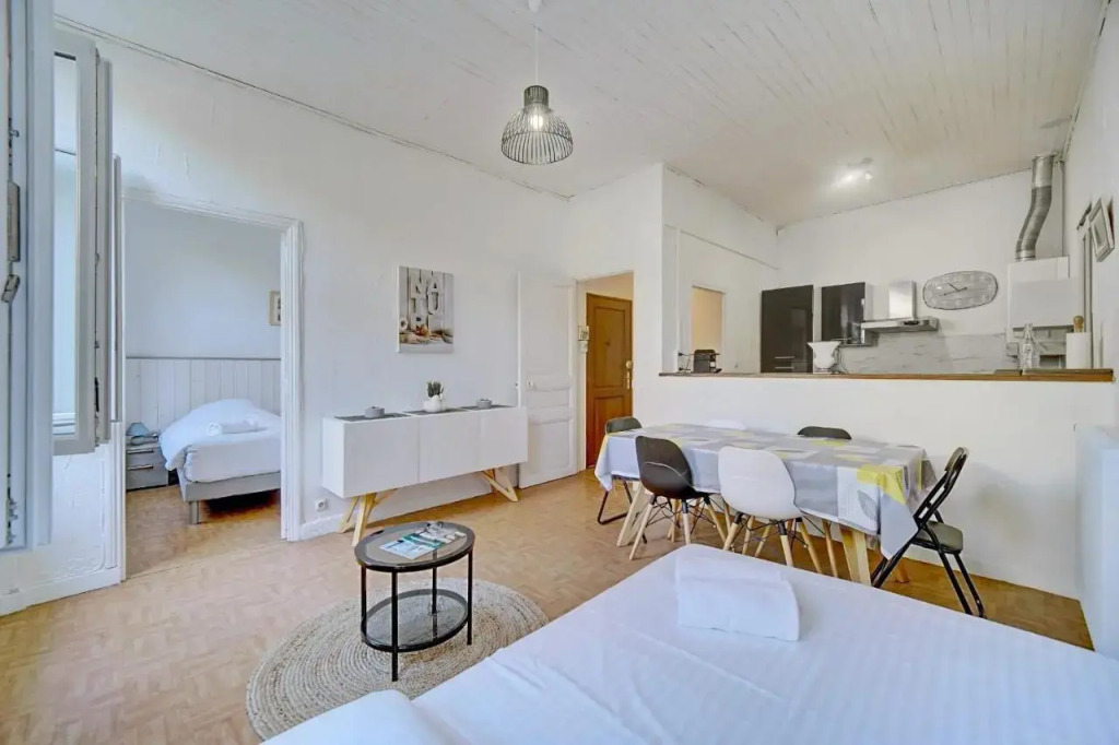 IMMOGROOM - Fully renovated - 6 min from the beach - AC