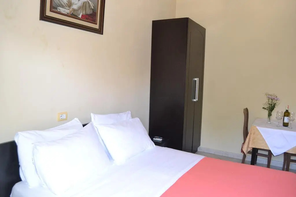 Hotel 4 Stinet
