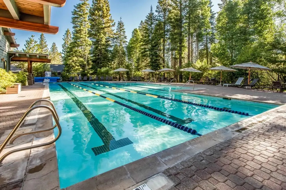 4044 Ski View Condo - 2 Br condo by RedAwning