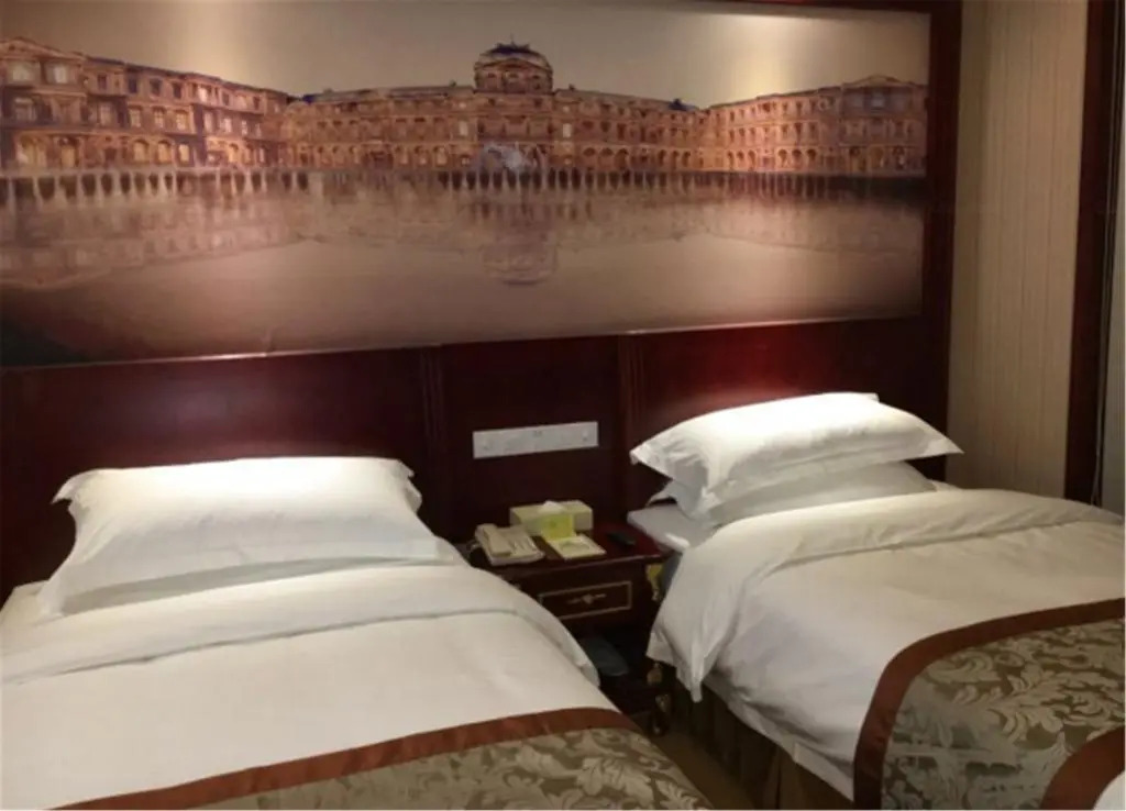 Vienna Hotel Shanghai Hongqiao Xujing
