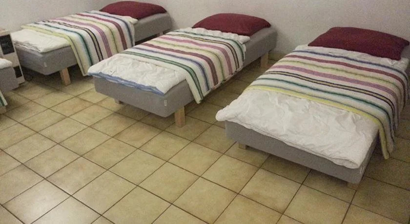 Green Country Hostel