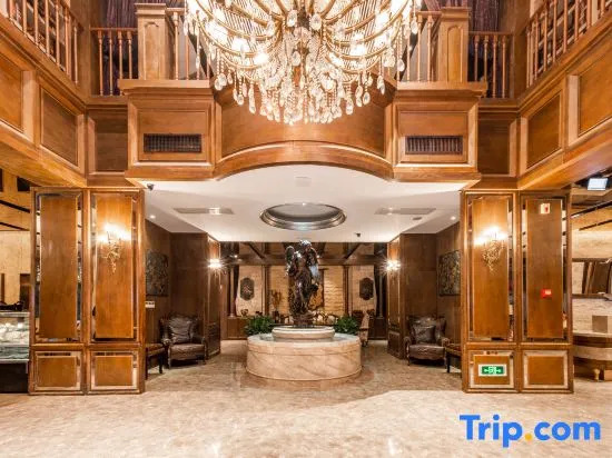 Titan Jincheng Art Hotel