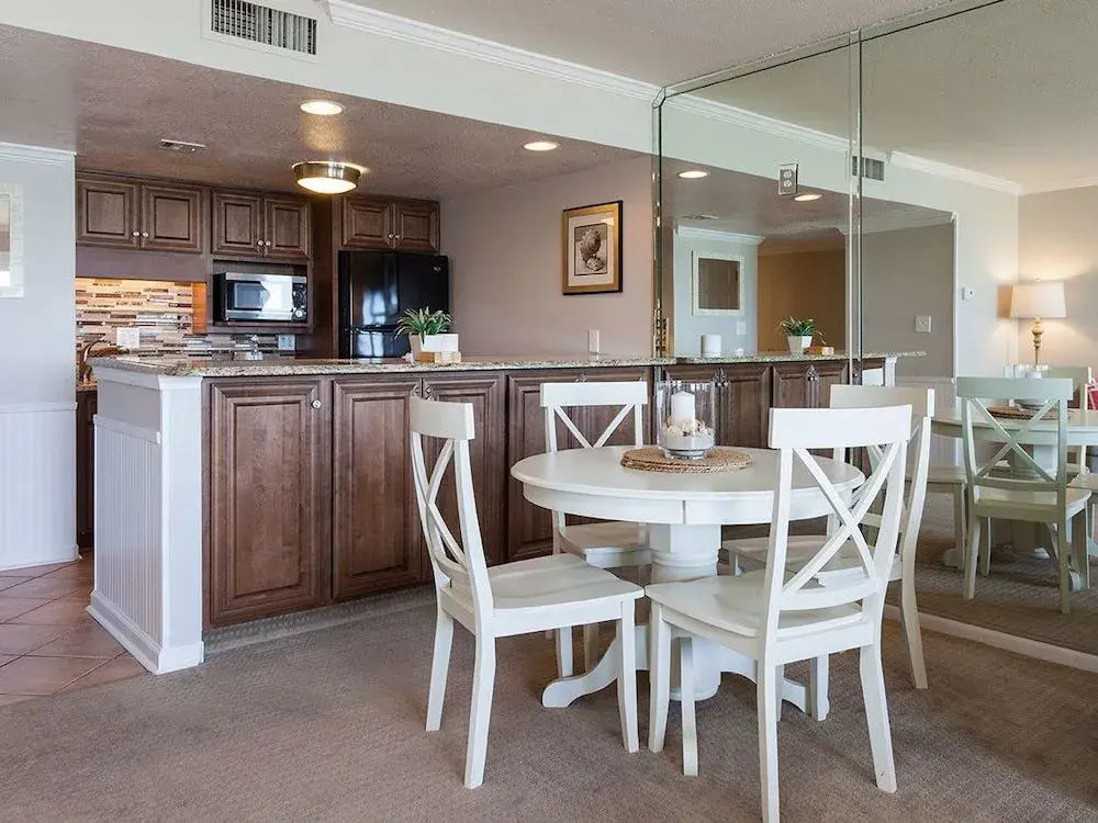 Gulf Shore Condo #306 - 1 Br condo by RedAwning