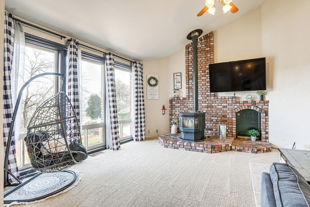 Pet-friendly Jackson Wine Country Home w/ Pool!