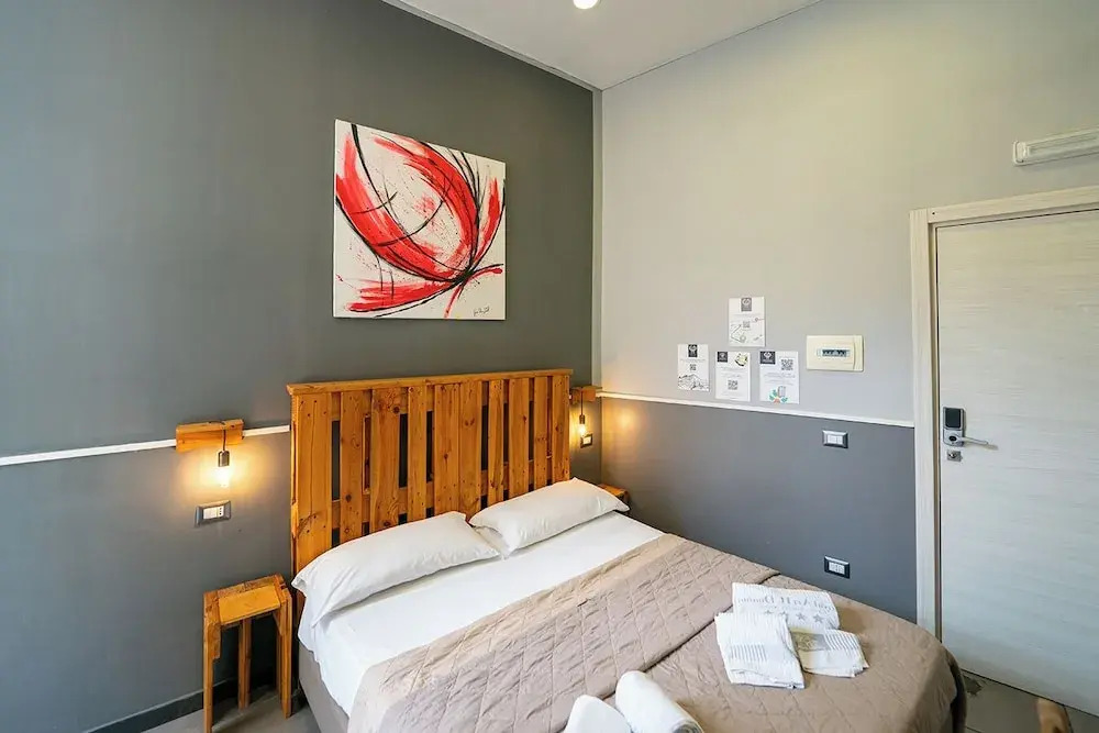GREROS TOLEDO H. by Clapa Group dislocated hospitality