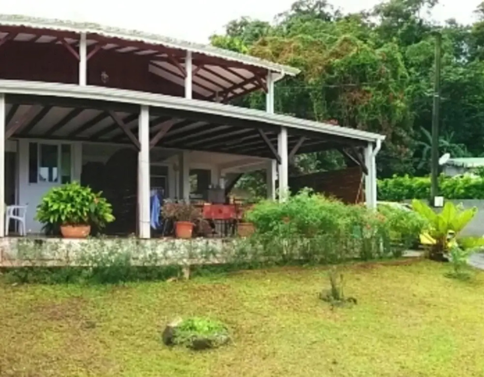 Apartment With one Bedroom in Le Robert, With Wonderful sea View, Enclosed Garden and Wifi - 5 km From the Beach