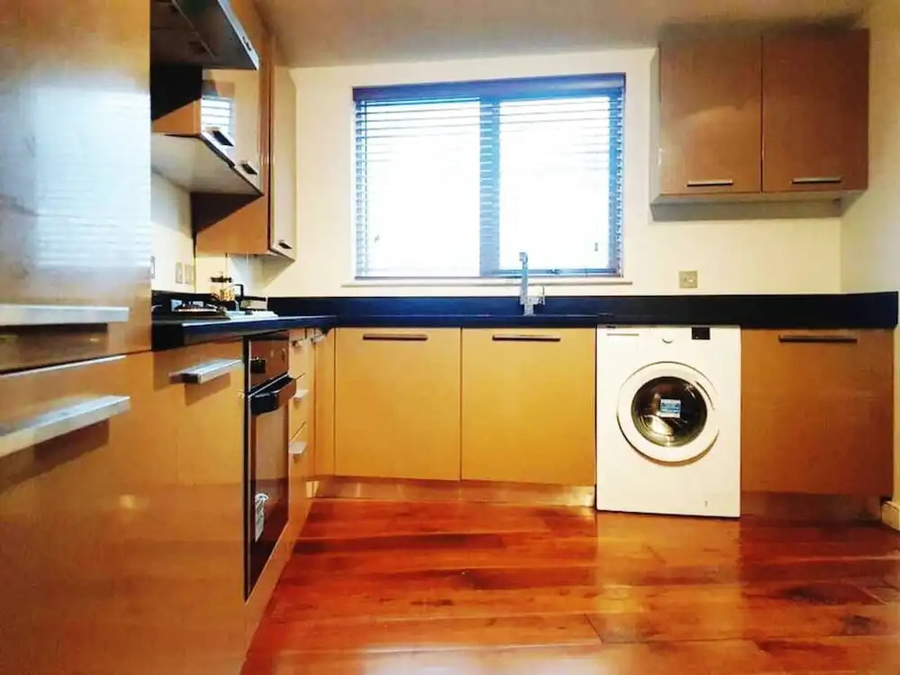 Awesome 1-bed Apartment in London Near o2