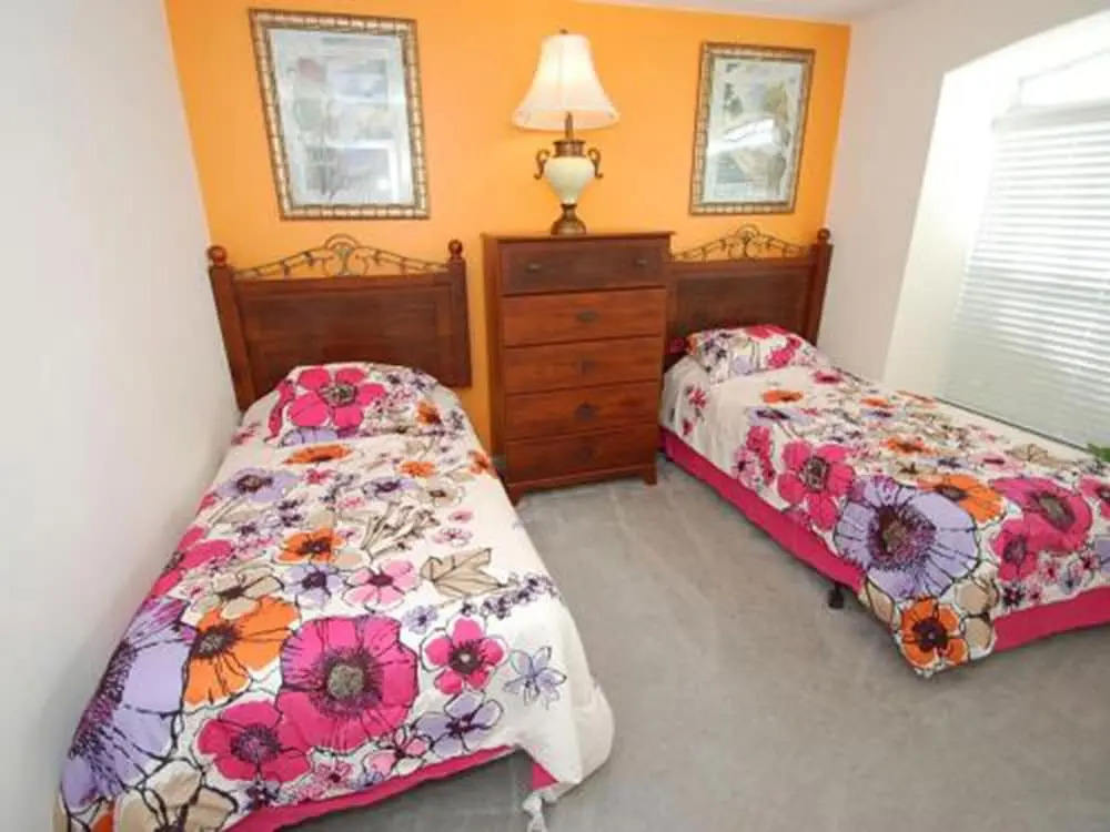 An Amazing 4 Bedroom House With ots own Swimming Pool