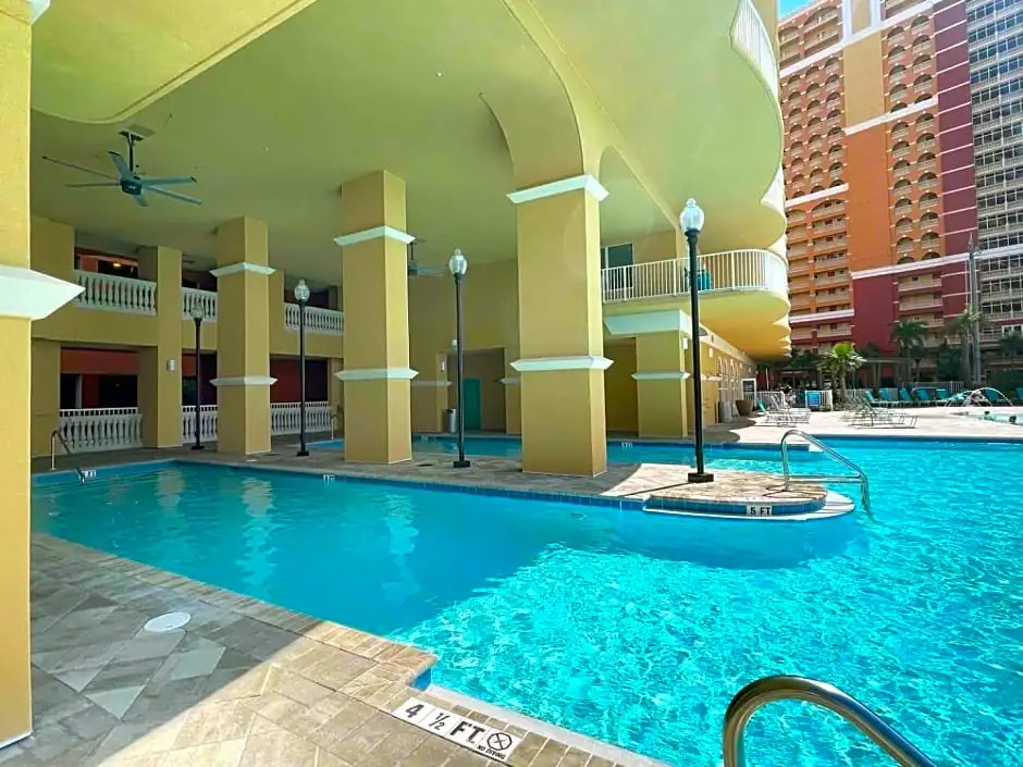 Calypso 3-2303 Penthouse Level w/ Incredible View!