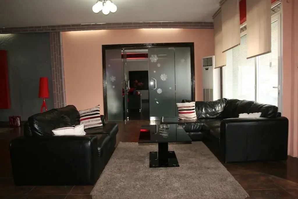 Business Hotel