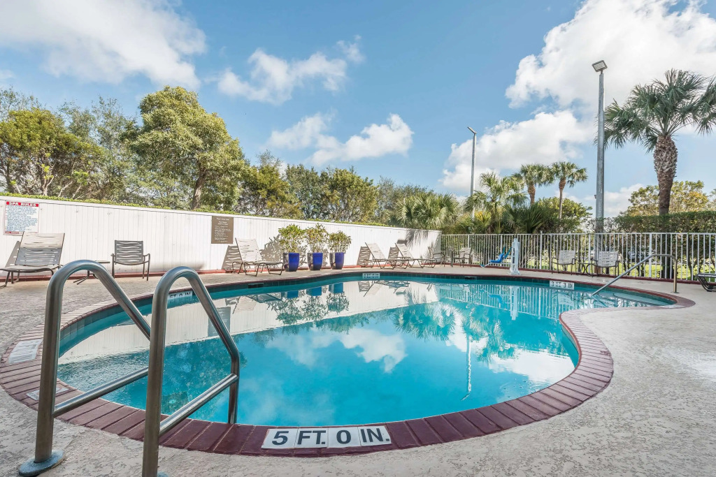 Comfort Suites Tamarac Sawgrass