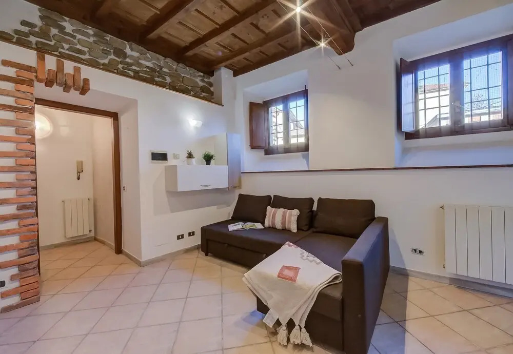 Alla Corte Di Angera