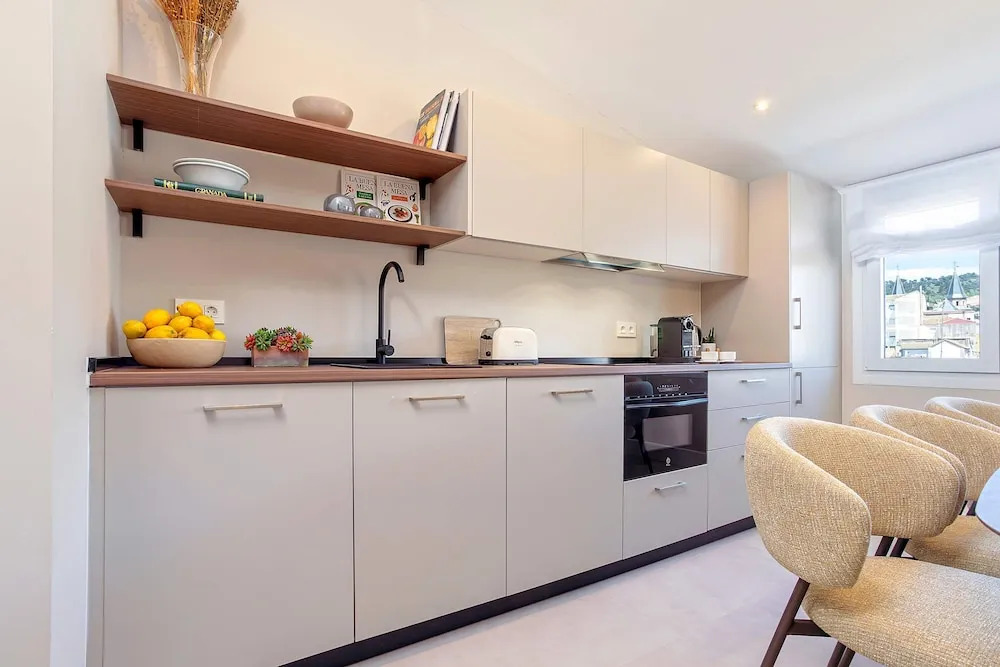 Exclusive Penthouse With Private Terrace in Granada San Anton 402