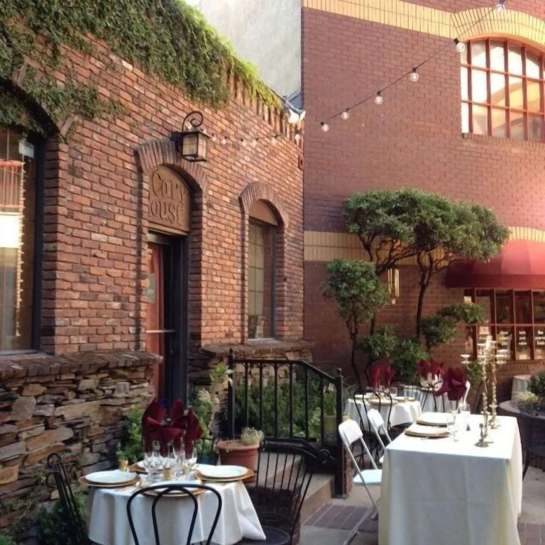 Historic Cary House Hotel