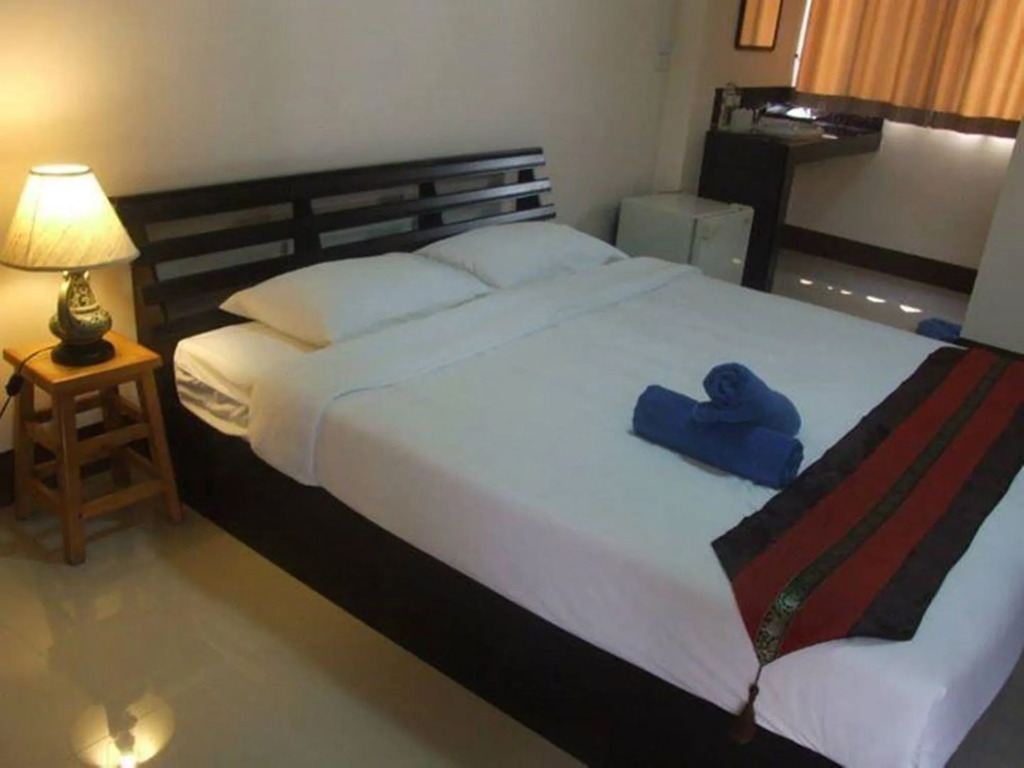 Jansupar Court