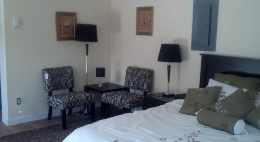 Heritage Hill Suite