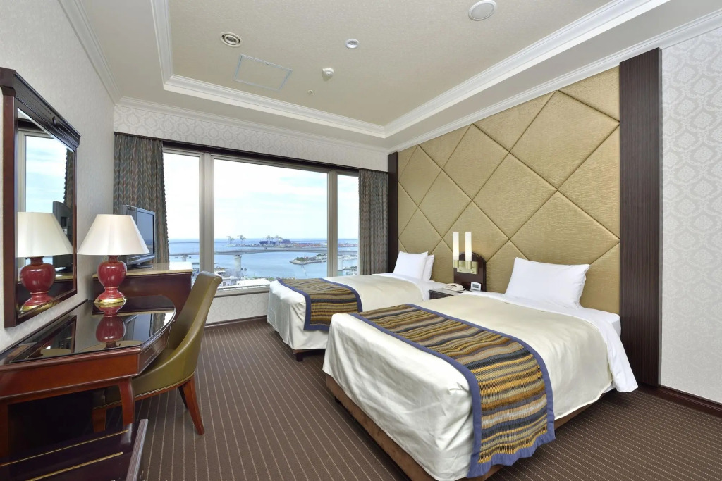 Okinawa Kariyushi Urban Resort Naha