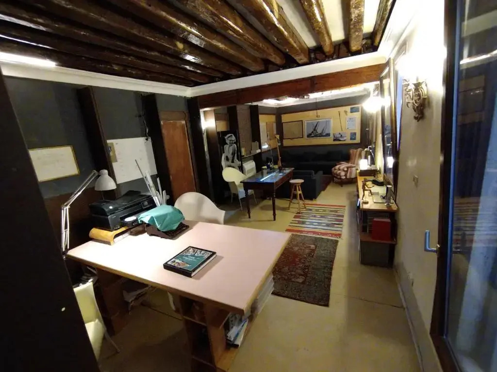 Studio Apartment San Marco 1825 fully sanitzd